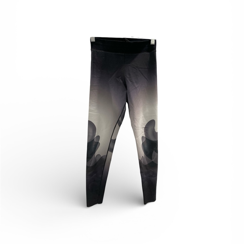 Ultracor Black and Gray Ombre Waves Leggings With Built In Thong Size Medium